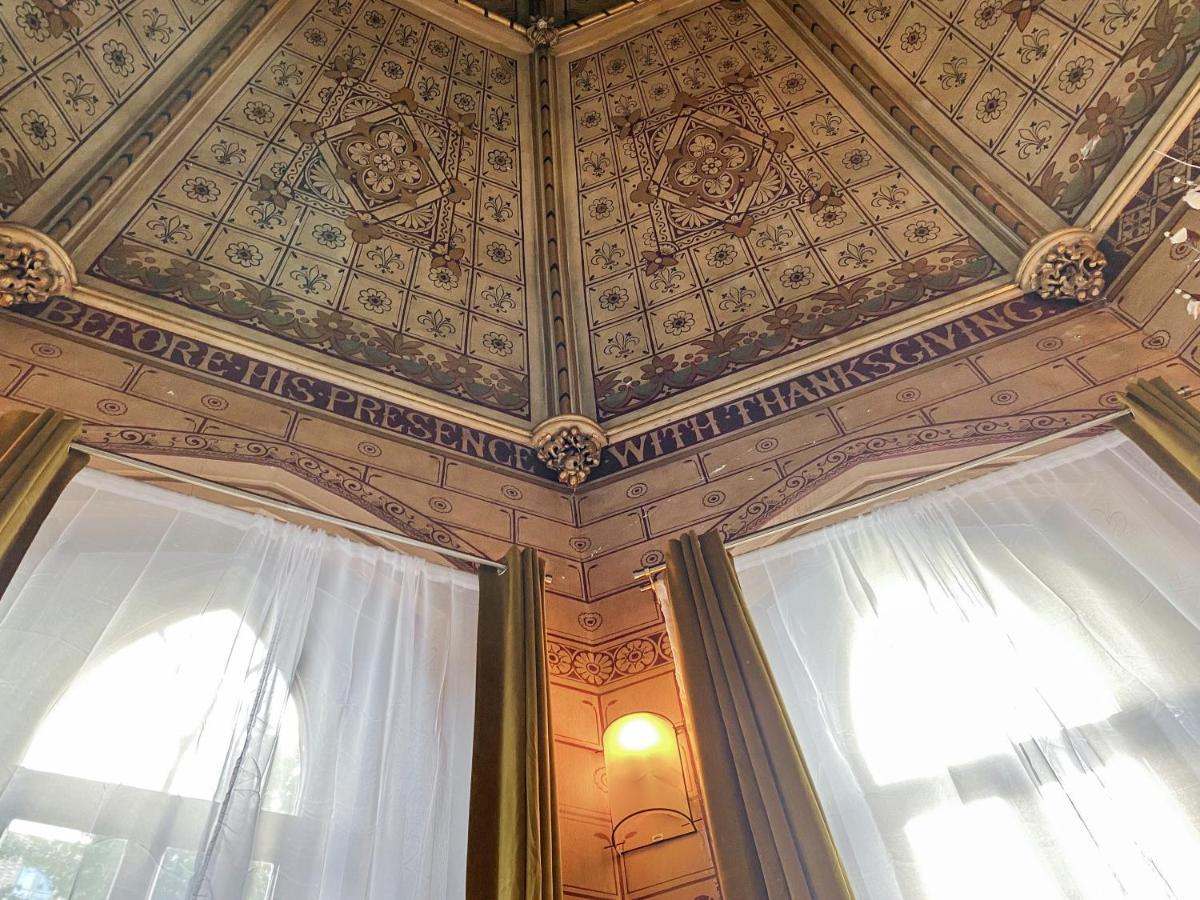 Rare 1-Bed Church Converted Apartment In Londra Esterno foto