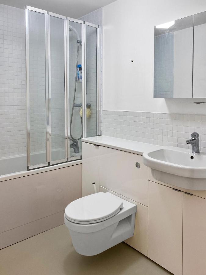 Rare 1-Bed Church Converted Apartment In Londra Esterno foto